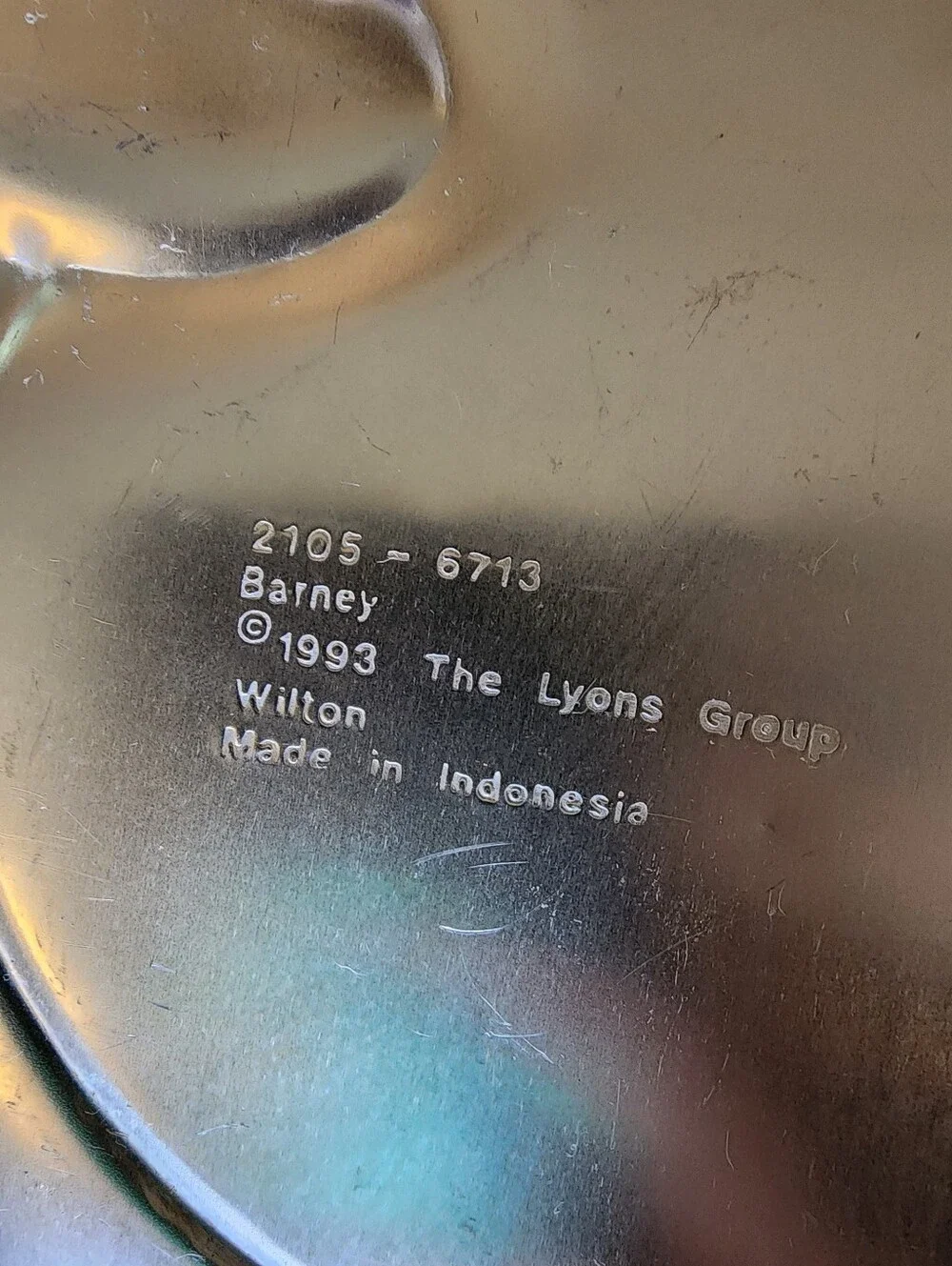 1993 Wilton Barney Cake Pan